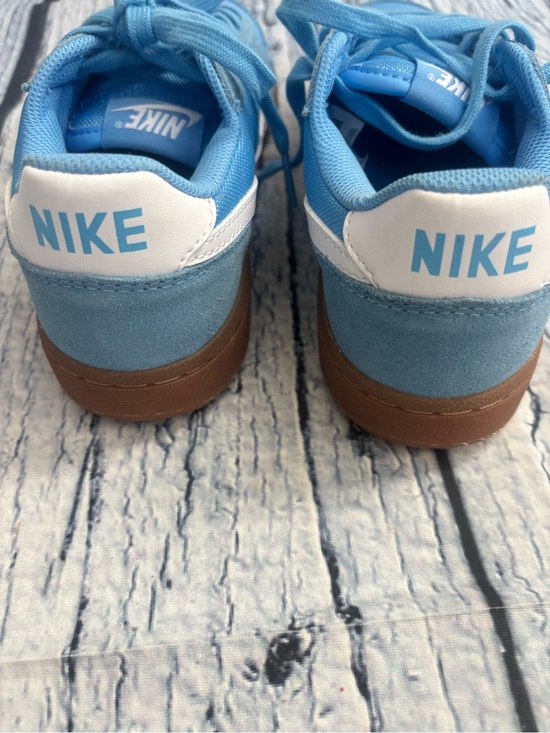 Nike Field General